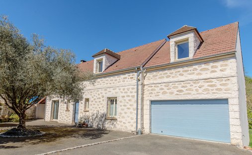 Villa in Jambville, Ile-de-France, France 1