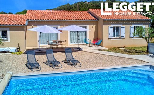 House in Gargas, Provence-Alpes-Côte d'Azur, France 1