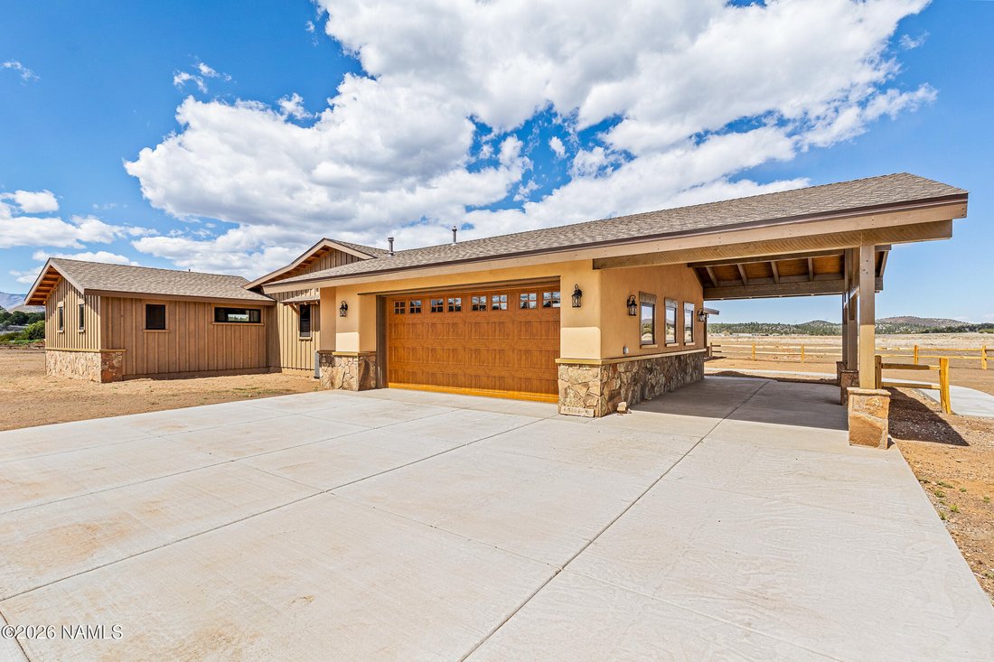 House in Flagstaff, Arizona, United States 2 - 18409002