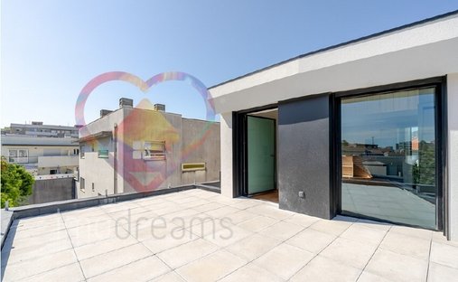 Apartment in Lordelo do Ouro e Massarelos, Porto District, Portugal 1