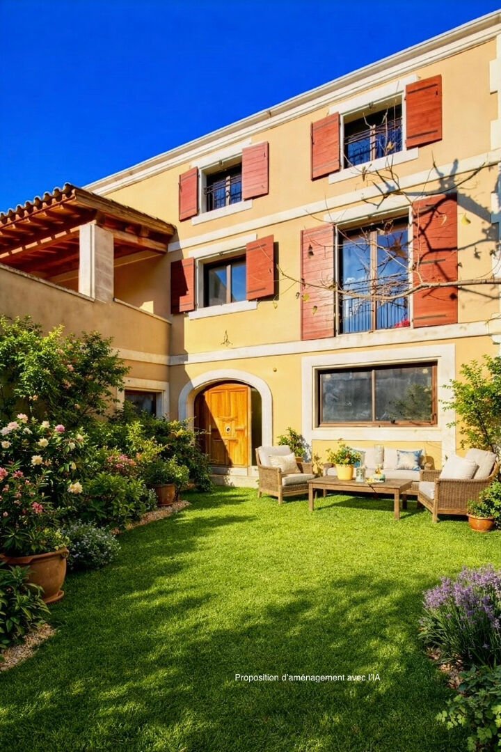 Villa in Saint-Rémy-de-Provence, Provence-Alpes-Côte d'Azur, France 1 - 18405469