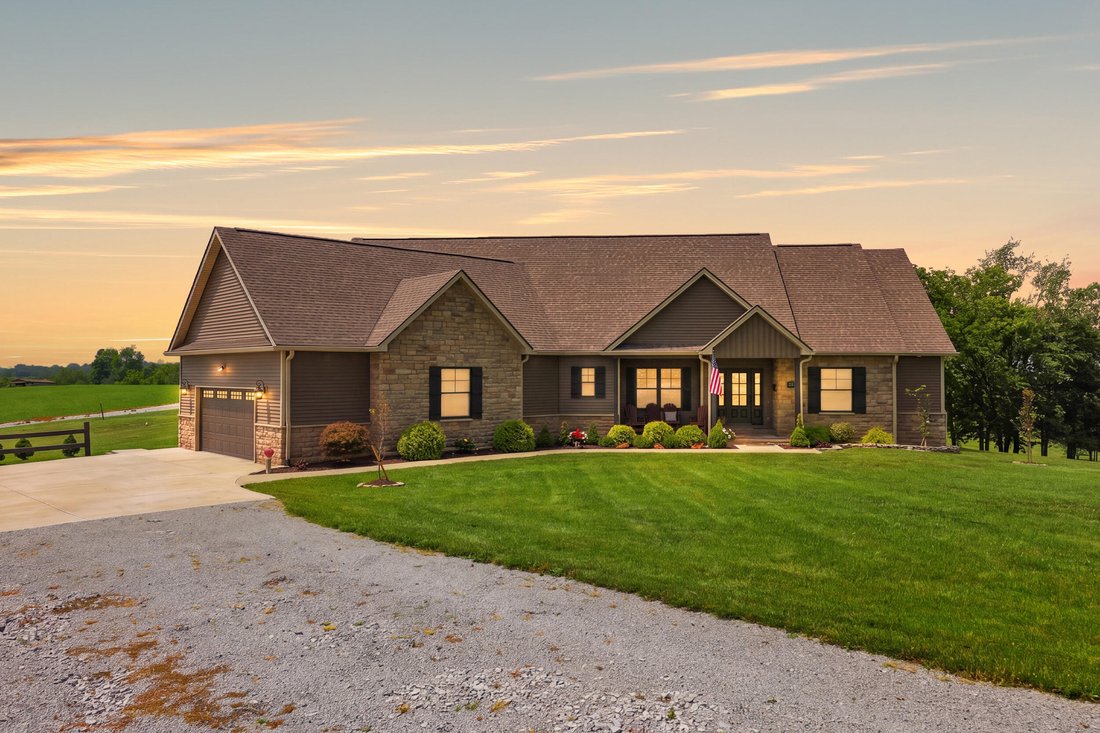 House in Winchester, Kentucky, United States 1 - 18414407