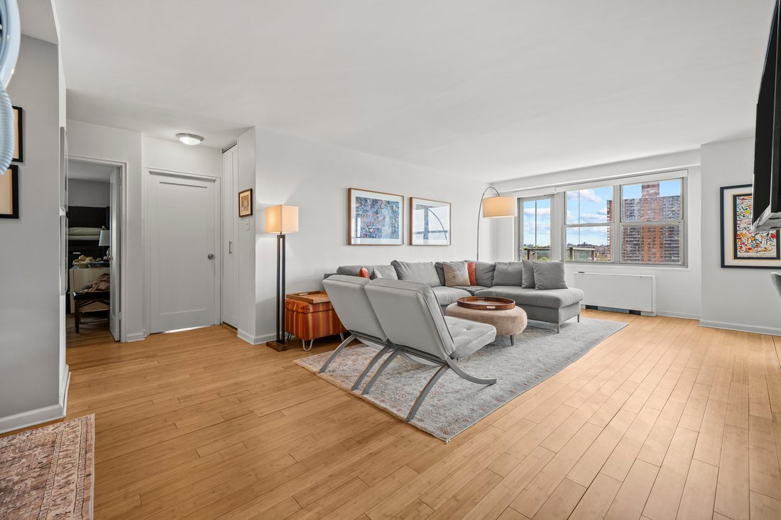 Co Op in New York, New York, United States 2 - 18409179