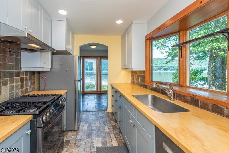House in Andover Township, New Jersey, United States 5 - 18145085
