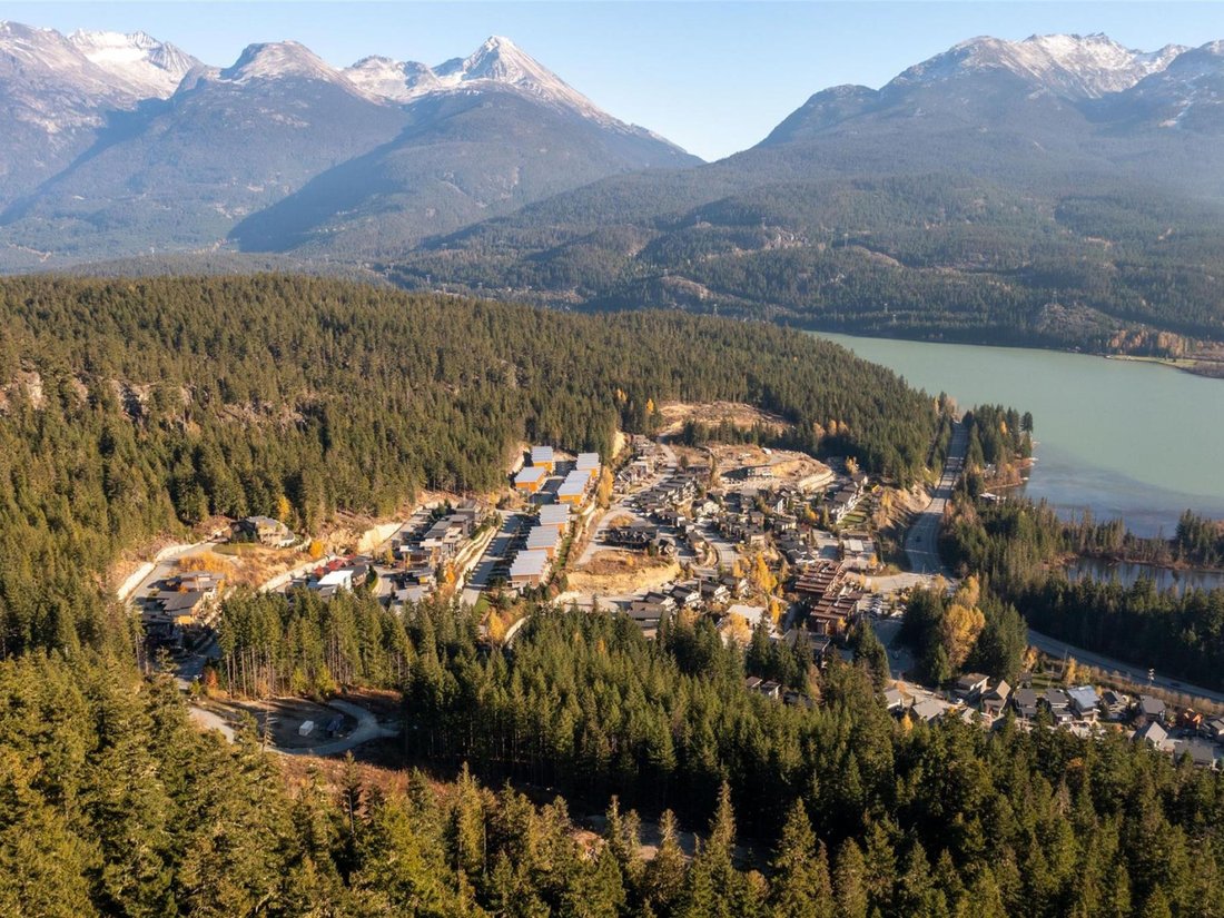 Land in Whistler, British Columbia, Canada 3 - 18415806