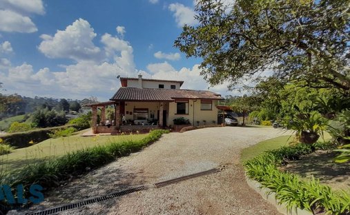 Finca in Marinilla, Antioquia, Colombia 1