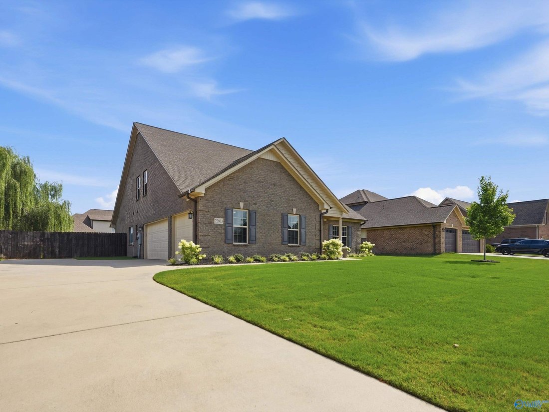 House in Athens, Alabama, United States 3 - 18407175