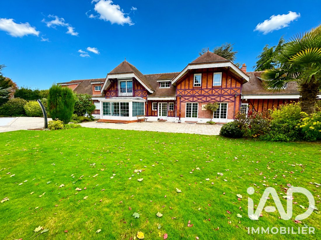 House in Fargeau-Tilly-Wimpey, Saint-Fargeau-Ponthierry, France 1 - 17389788