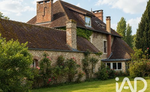 House in Pressagny-l'Orgueilleux, Normandy, France 1