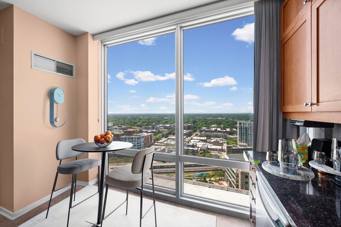 Condo in Evanston, Illinois, United States 4 - 18412110