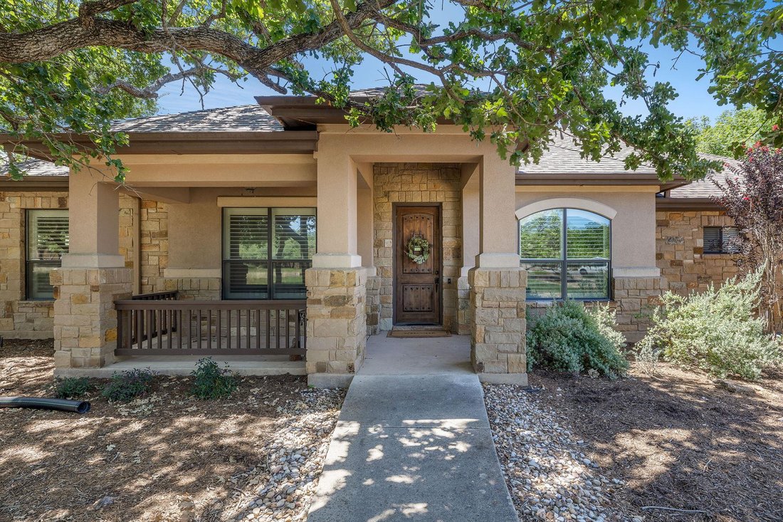House in Georgetown, Texas, United States 1 - 18408042