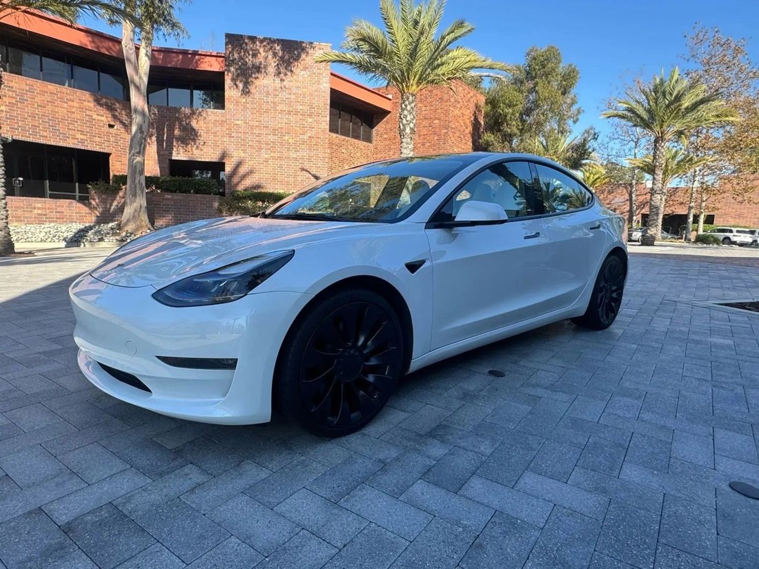 Sedan in Riverside, CA, United States 3 - 18412228