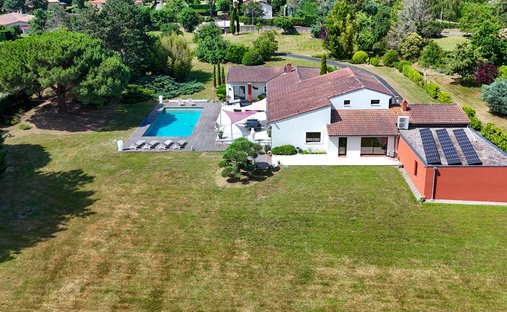 House in Lalande, Montauban, France 1