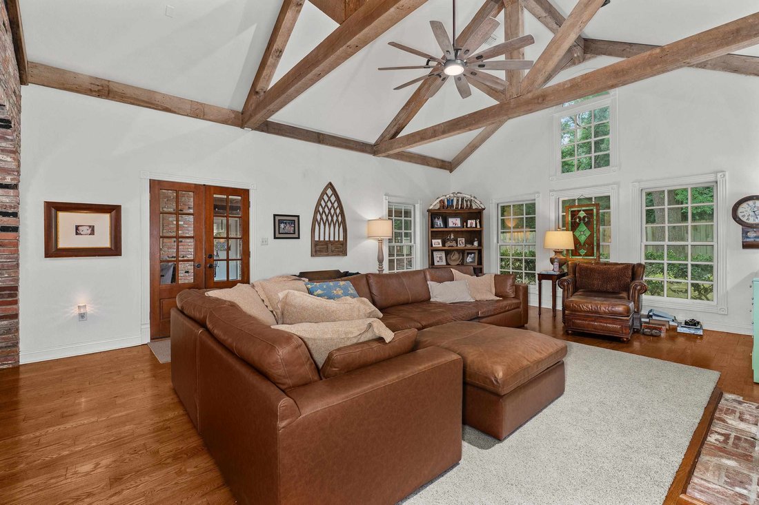 House in Carthage, Texas, United States 4 - 18407062