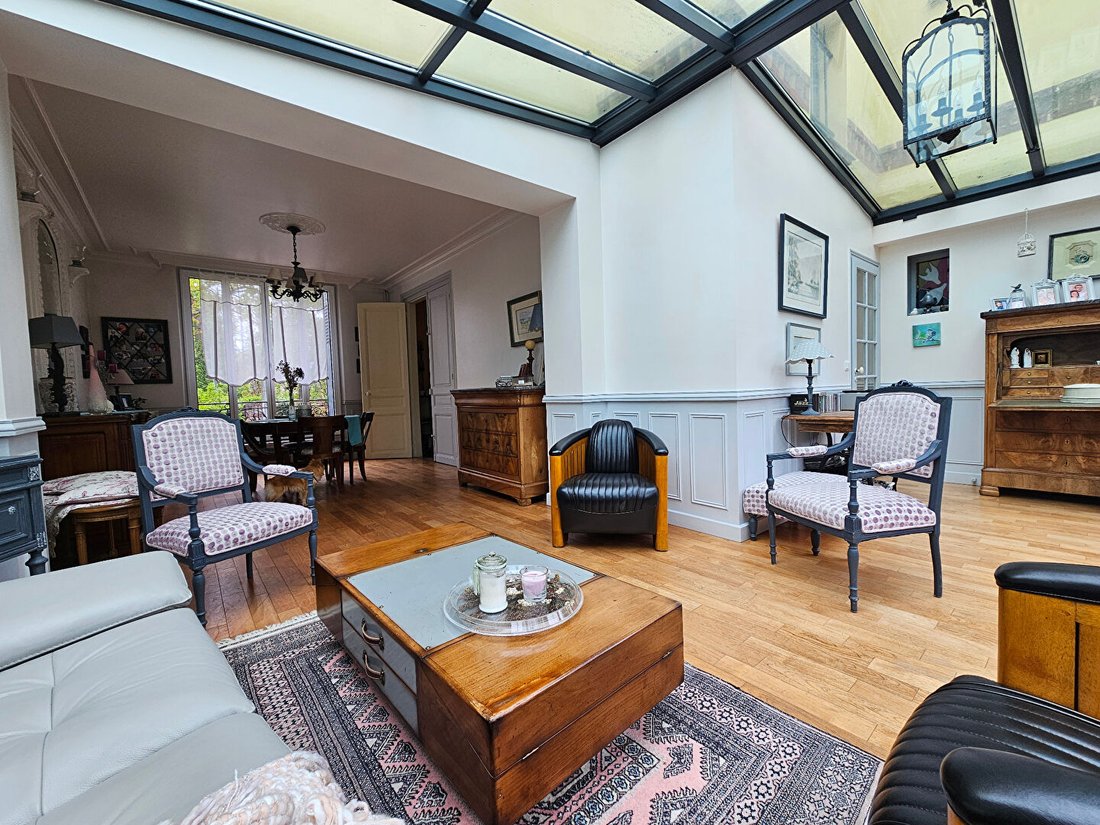 Villa in Beauchamp, Ile-de-France, France 2 - 18405551