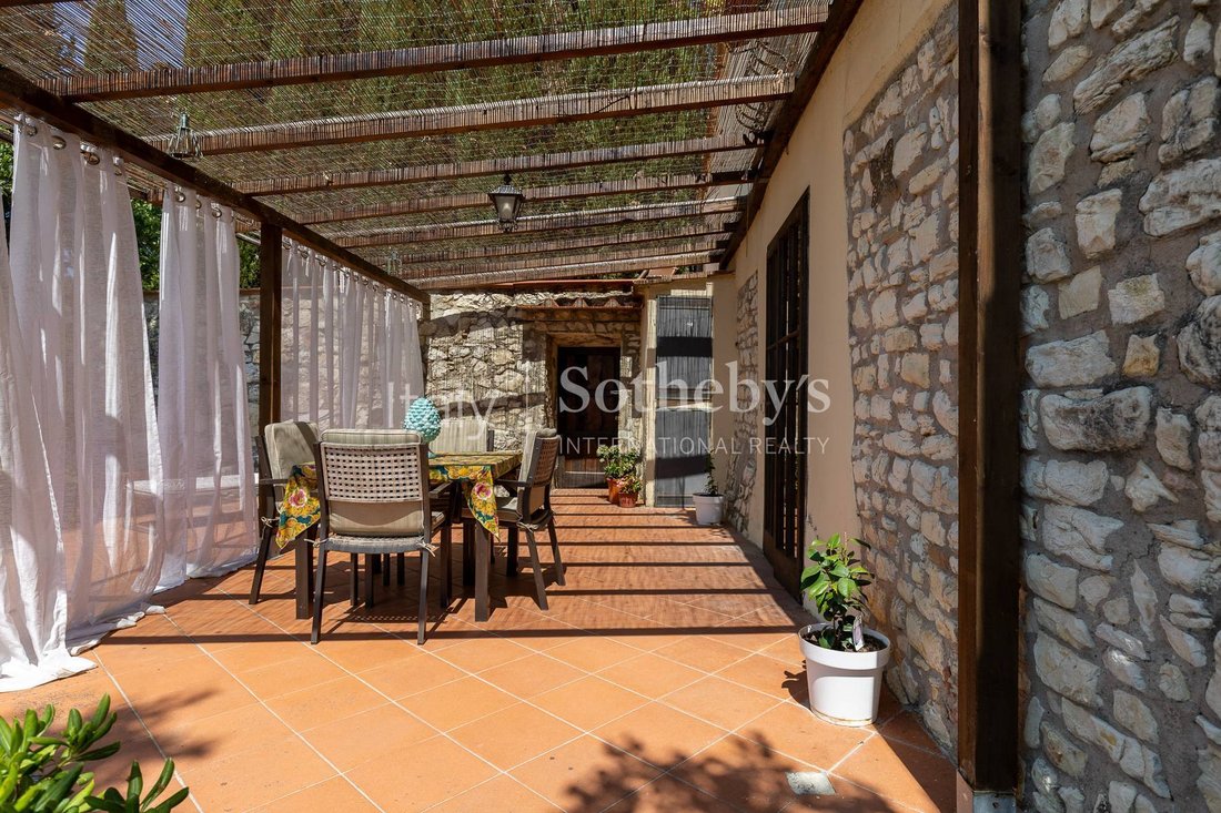 House in Rignano sull'Arno, Tuscany, Italy 4 - 18416121