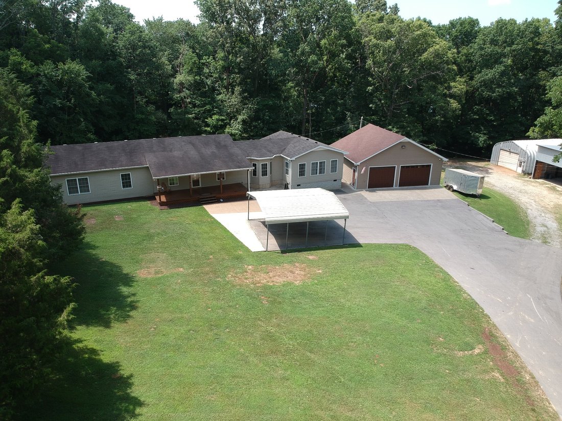House in Springfield, Tennessee, United States 3 - 18411405
