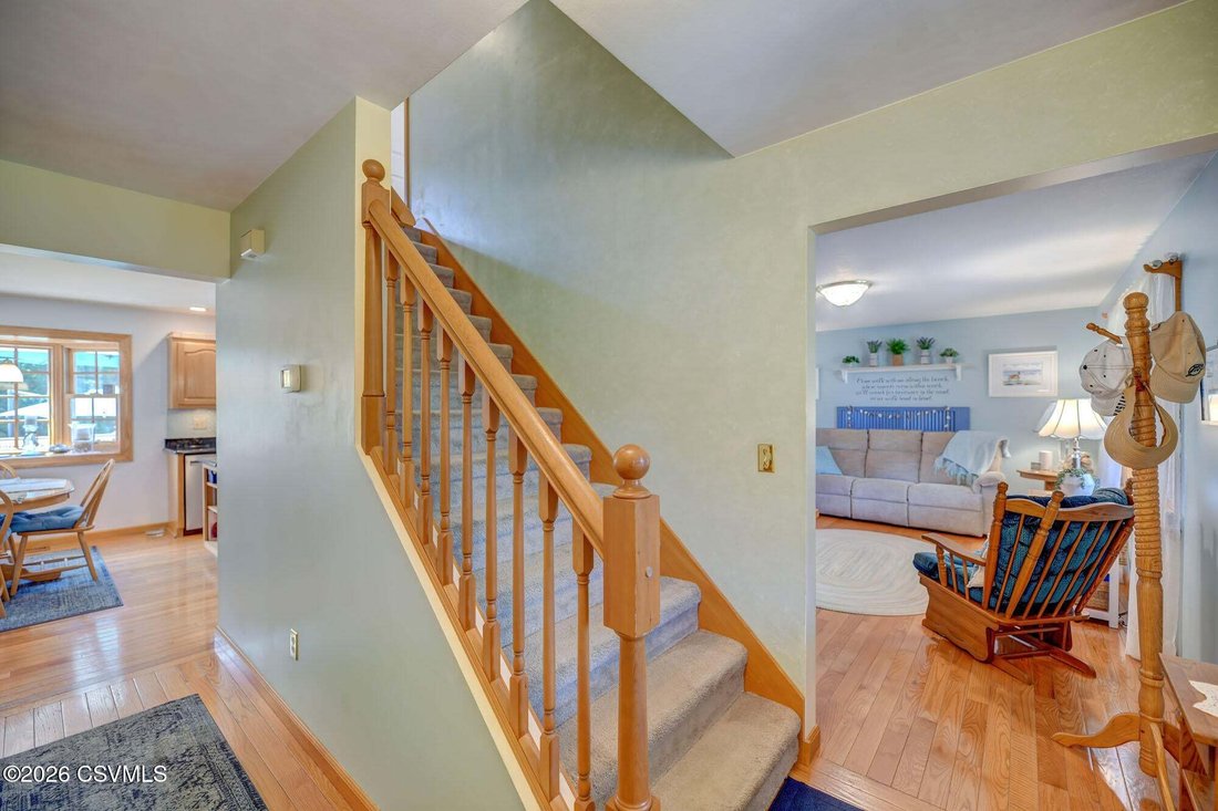 House in Bloomsburg, Pennsylvania, United States 4 - 18381173