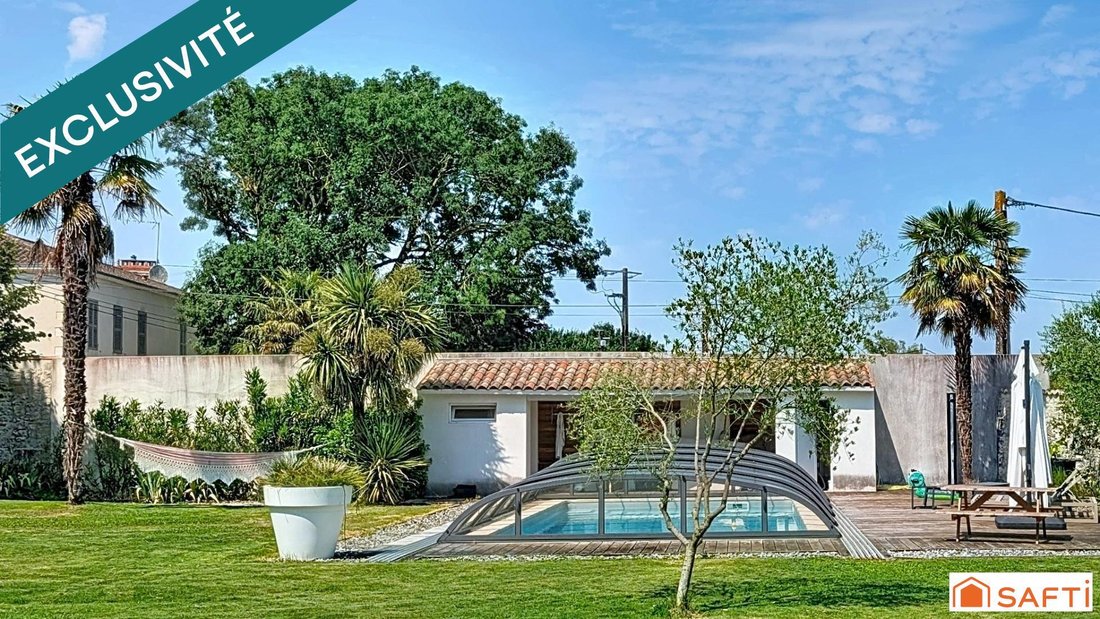 Land in Saint Maurice-Fetilly, La Rochelle, France 1 - 18412910