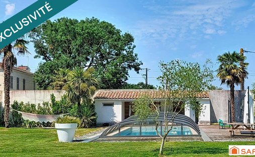 Land in Saint Maurice-Fetilly, La Rochelle, France 1