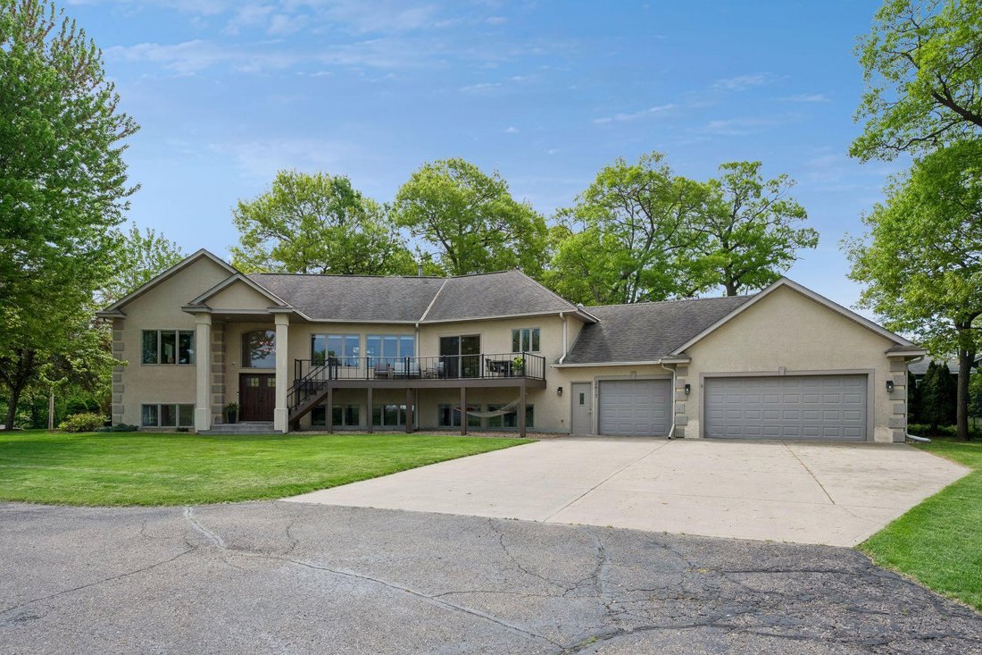 House in Buffalo, Minnesota, United States 1 - 18403935