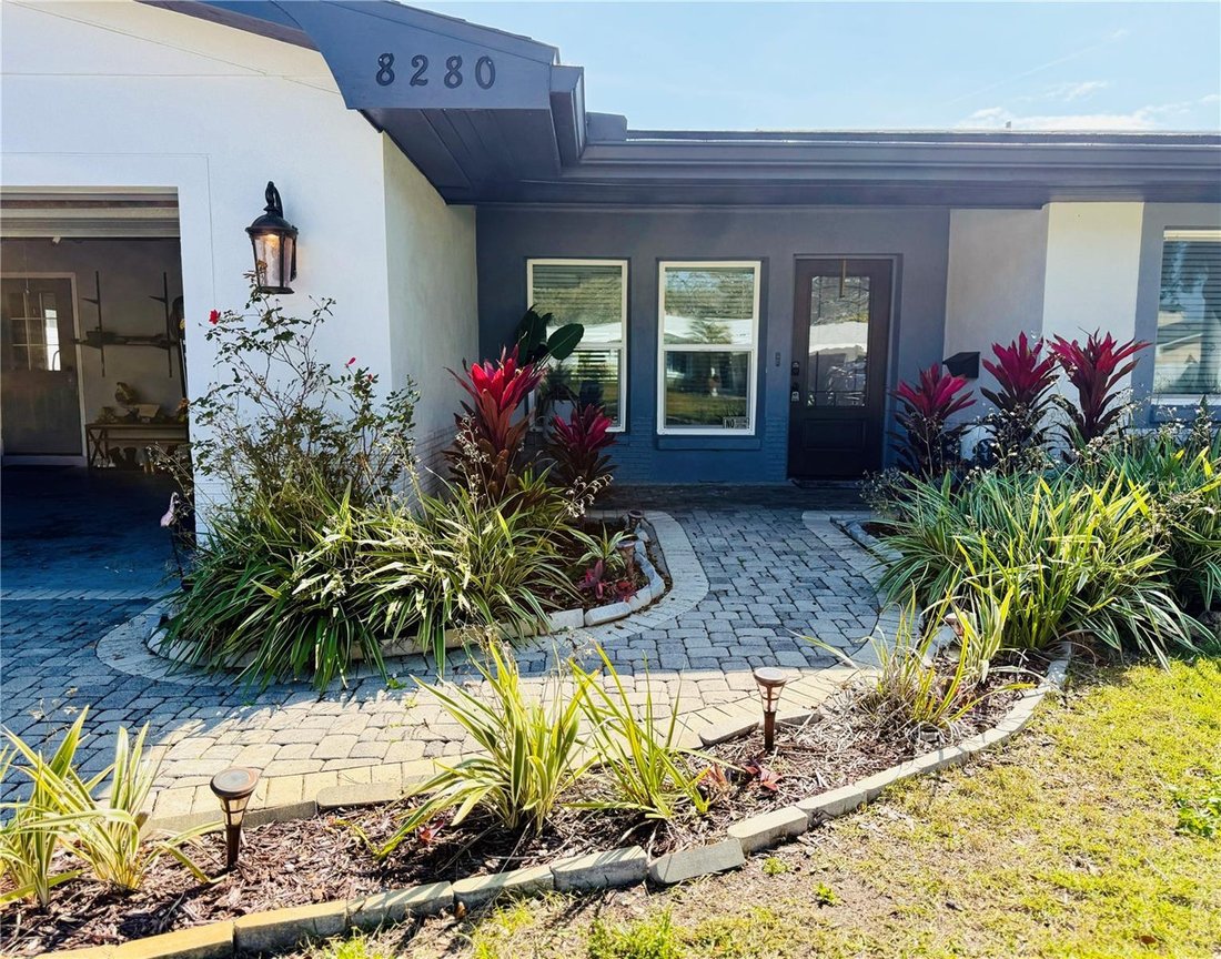 House in St. Petersburg, Florida, United States 3 - 18414850