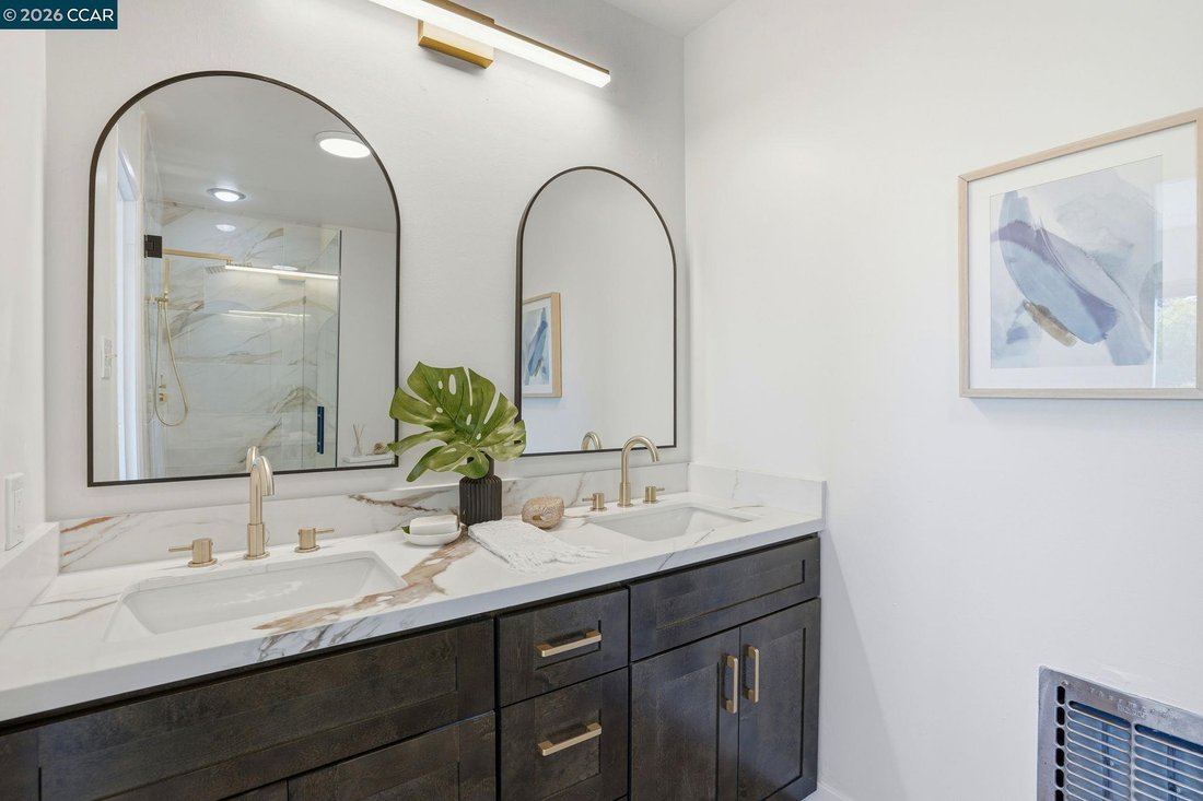 House in El Cerrito, California, United States 3 - 18411364