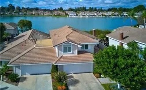 Maison de ville à Irvine, Californie, États-Unis 1