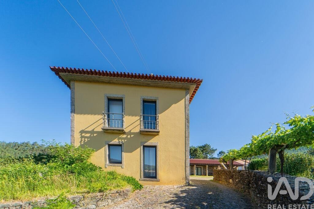 Townhouse in Gondar e Orbacem, Viana do Castelo District, Portugal 3 - 18230673