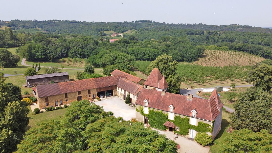 Villa in Marcillac-Saint-Quentin, Nouvelle-Aquitaine, France 2 - 18405700