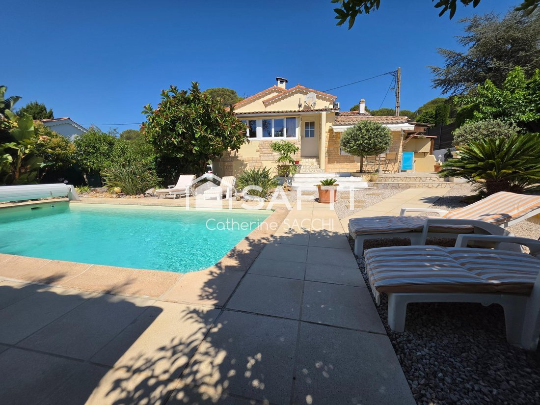 House in Le Dramont-Agay-Anthéor-Le Trayas, Saint-Raphaël, France 2 - 18412925