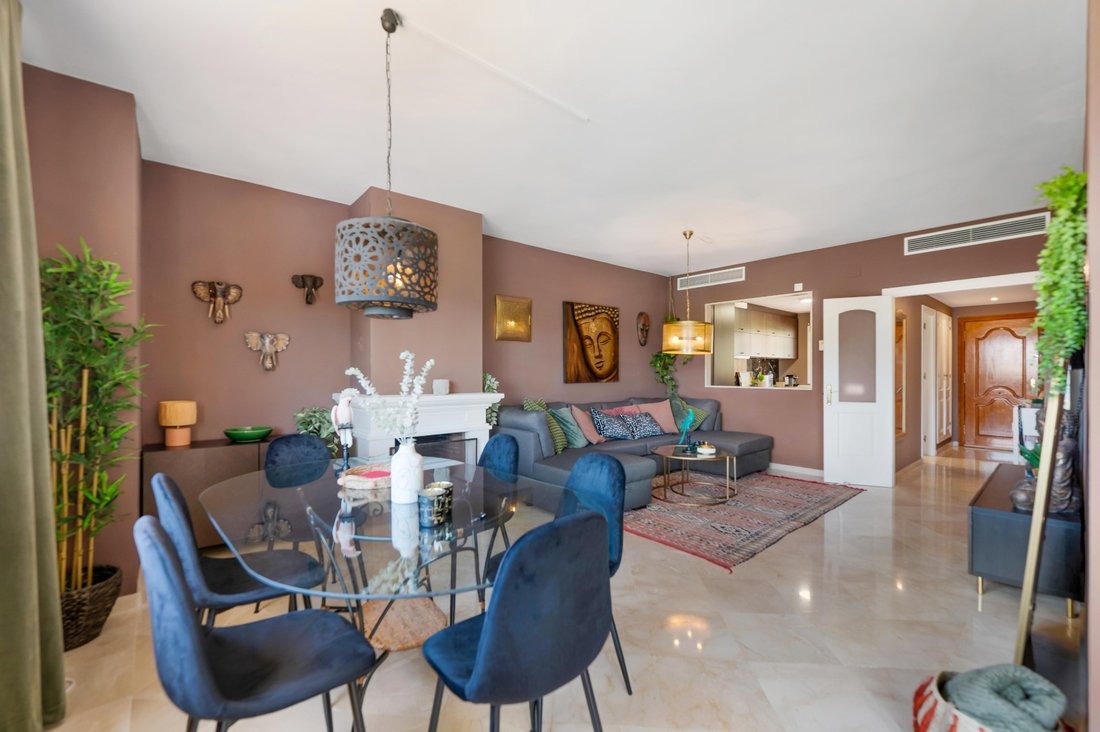 Apartment in Puerto Banus, Marbella, Spain 4 - 18408313