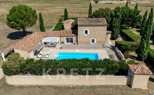 House in Greoux-les-Bains, Provence-Alpes-Côte d'Azur, France 1