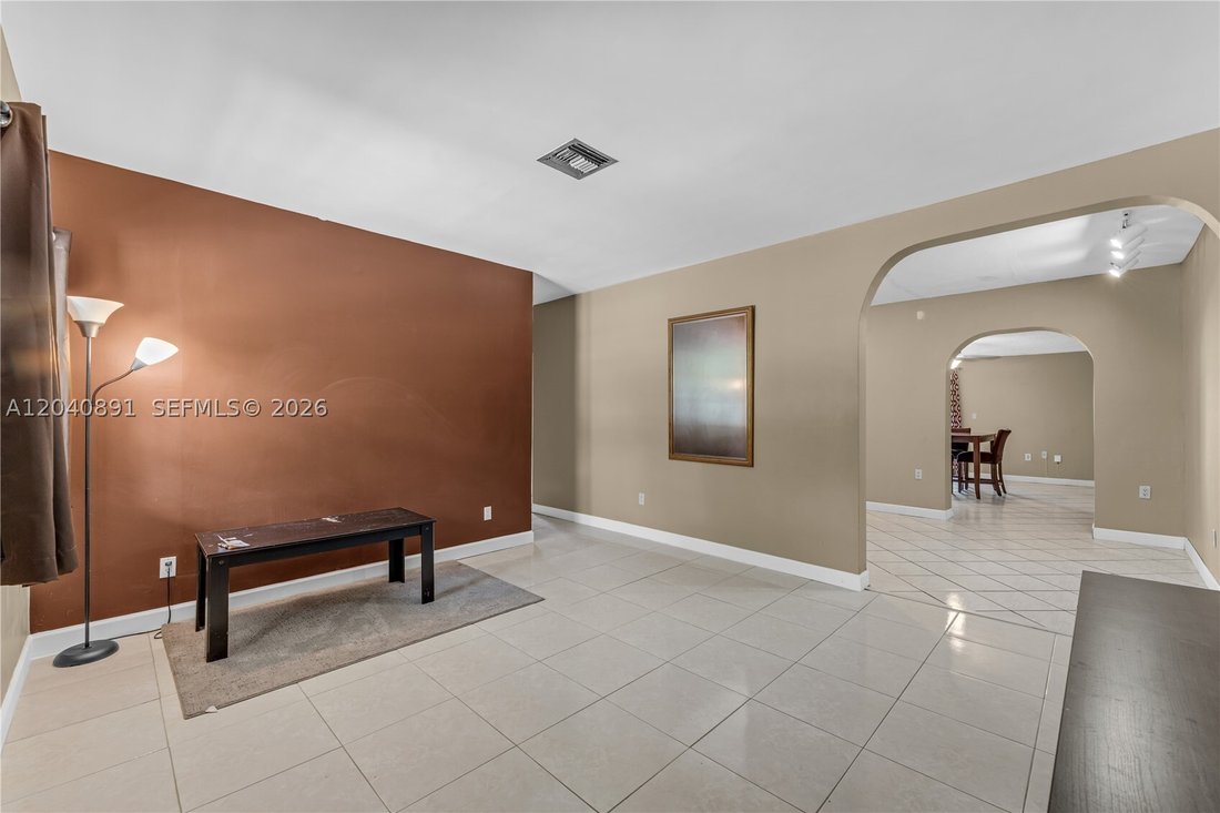 House in Miami, Florida, United States 4 - 18411342