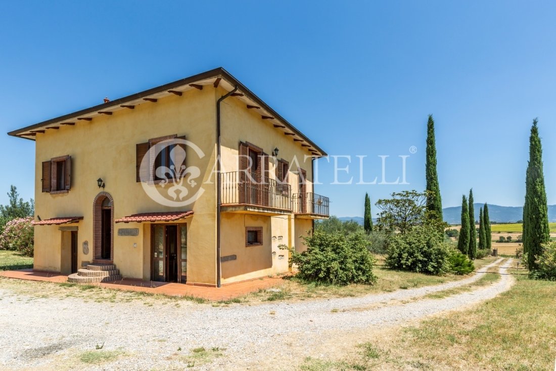Country House in Fratta-Santa Caterina, Cortona, Tuscany 3 - 18407611