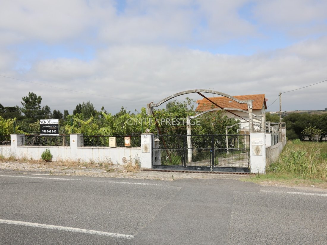 House in Almargem do Bispo, Lisbon, Portugal 1 - 18404889