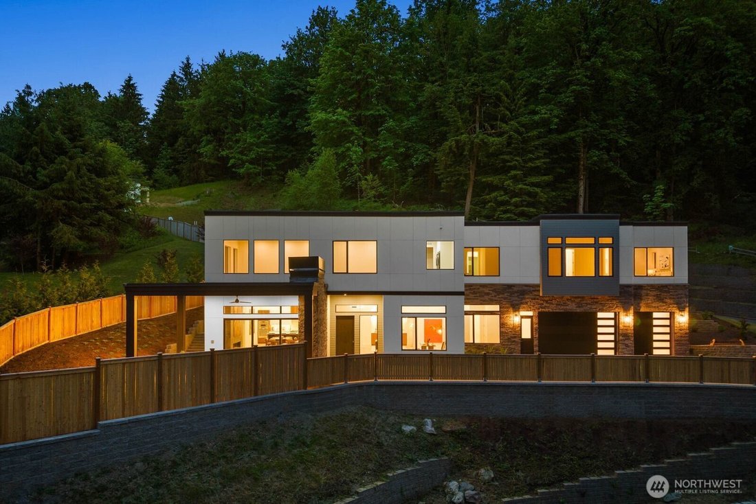House in Bellevue, Washington, United States 1 - 18414844