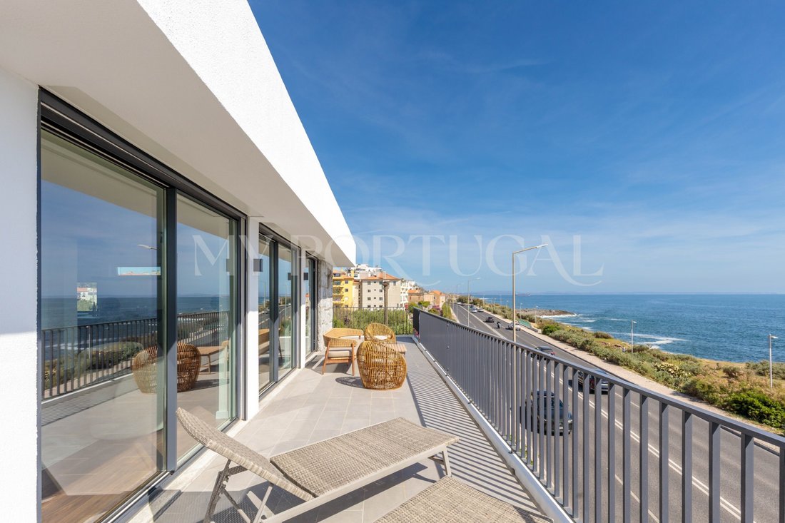 Apartment in Estoril, Cascais e Estoril, Lisbon 3 - 18412451