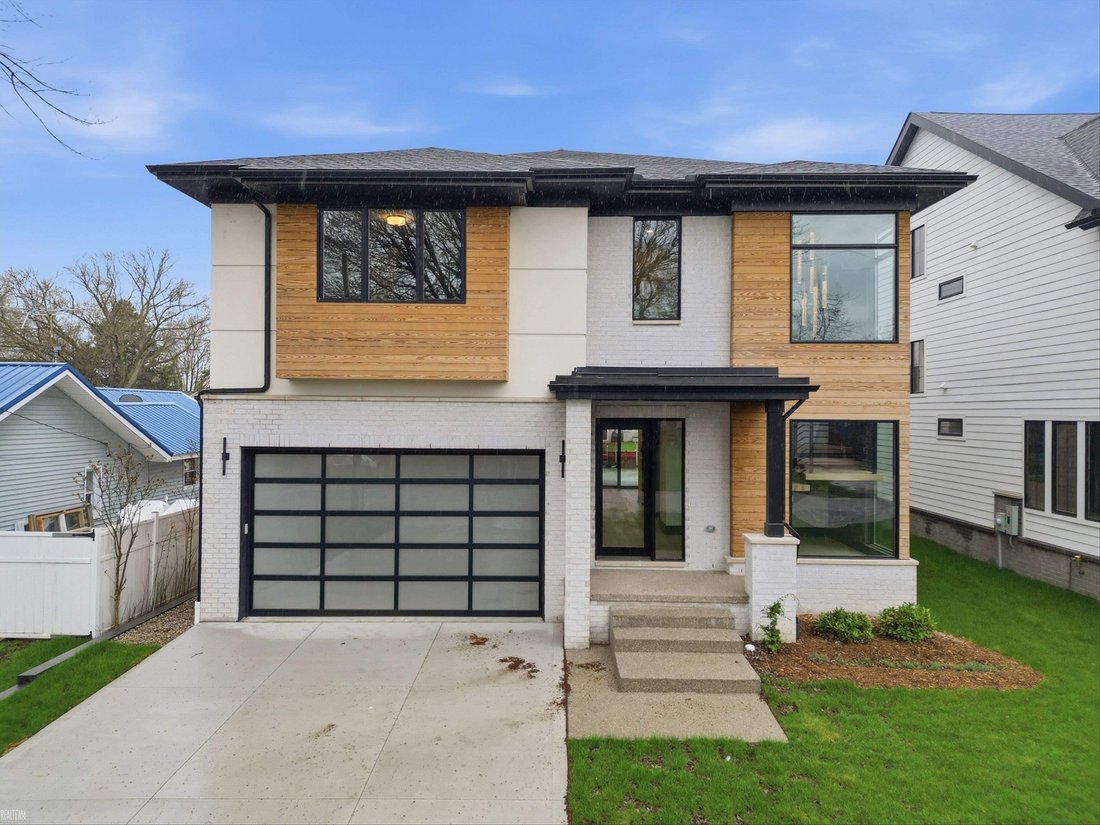 House in Mount Clemens, Michigan, United States 1 - 18413501