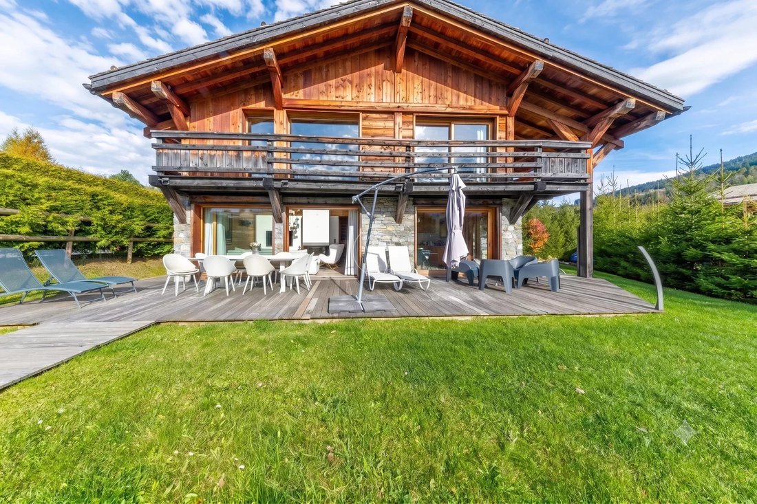 Chalet in Demi-Quartier, Auvergne-Rhône-Alpes, France 1 - 18084908