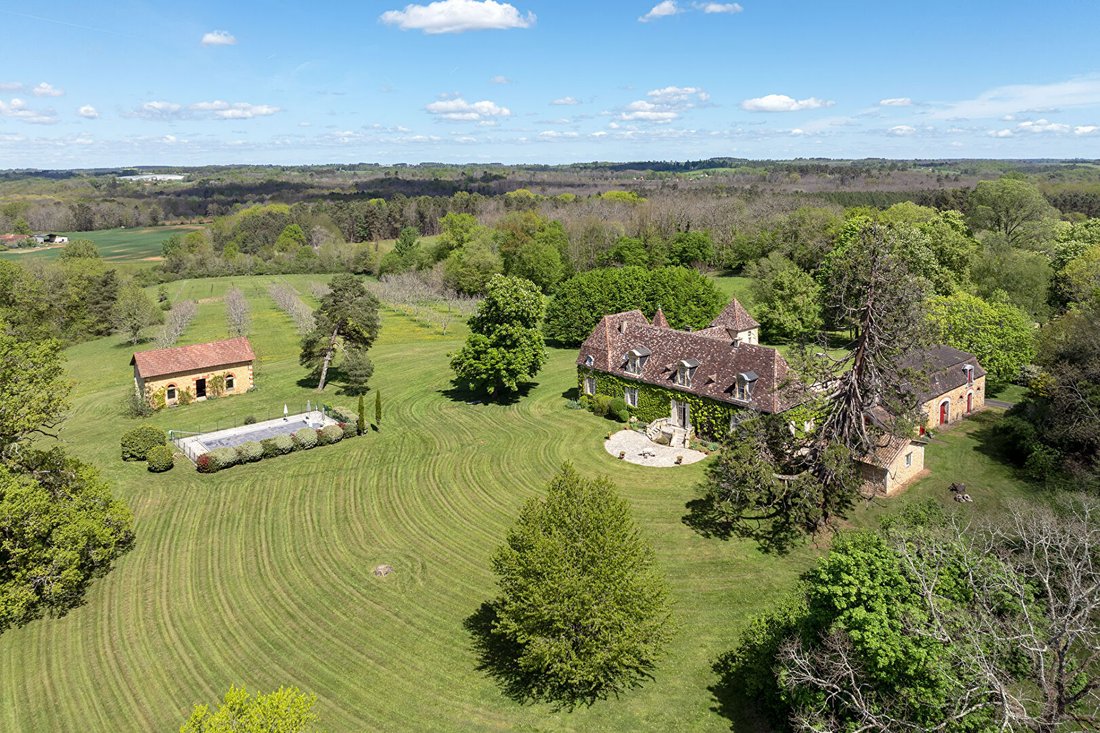 Villa in Cendrieux, Val de Louyre et Caudeau, France 1 - 18405572
