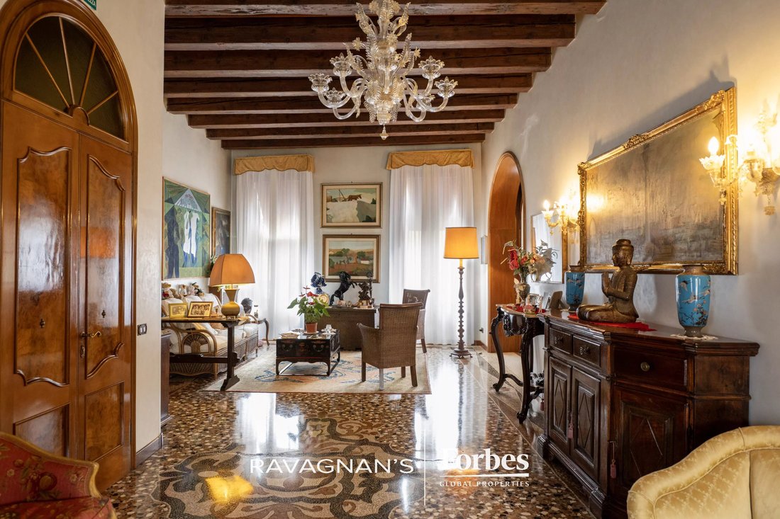 Apartment in Venice Historic Centre, Venice, Italy 1 - 18404606