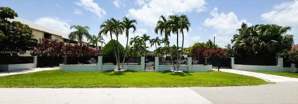 Casa a Miami, Florida, Stati Uniti 1 - 18414837