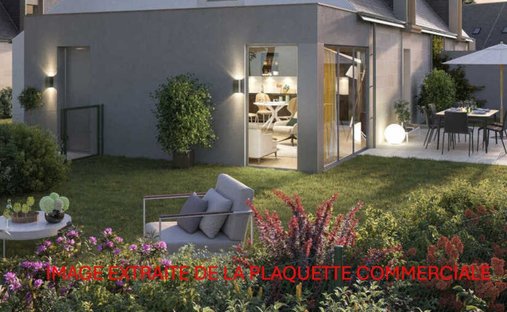 House in Bourg, Fondettes, France 1