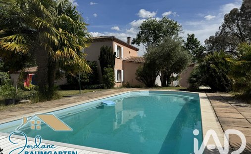 House in Saint-Georges-de-Didonne, Nouvelle-Aquitaine, France 1