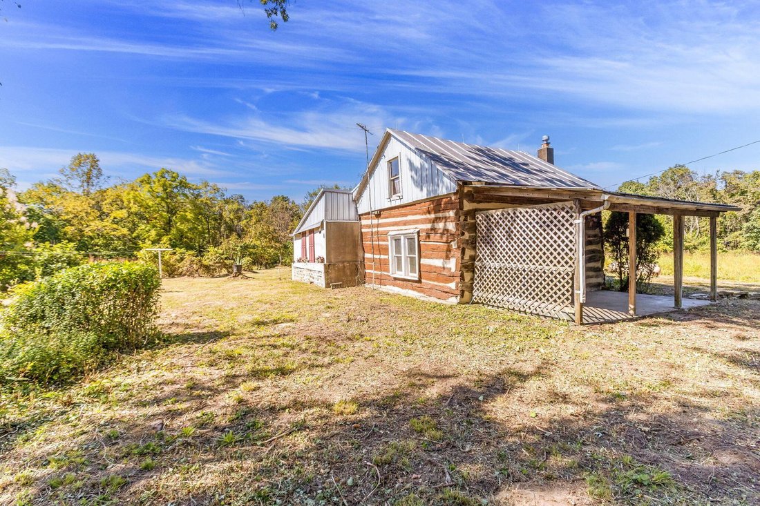 House in Bainbridge, Ohio, United States 5 - 18403448
