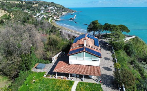 Villa in Fossacesia, Abruzzen, Italien 1