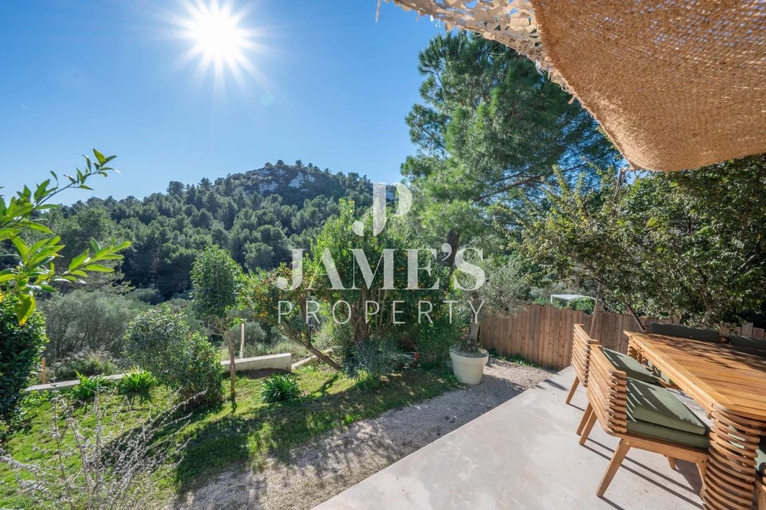 Maison à Les Baux-de-Provence, Provence-Alpes-Côte d'Azur, France 2 - 18406998
