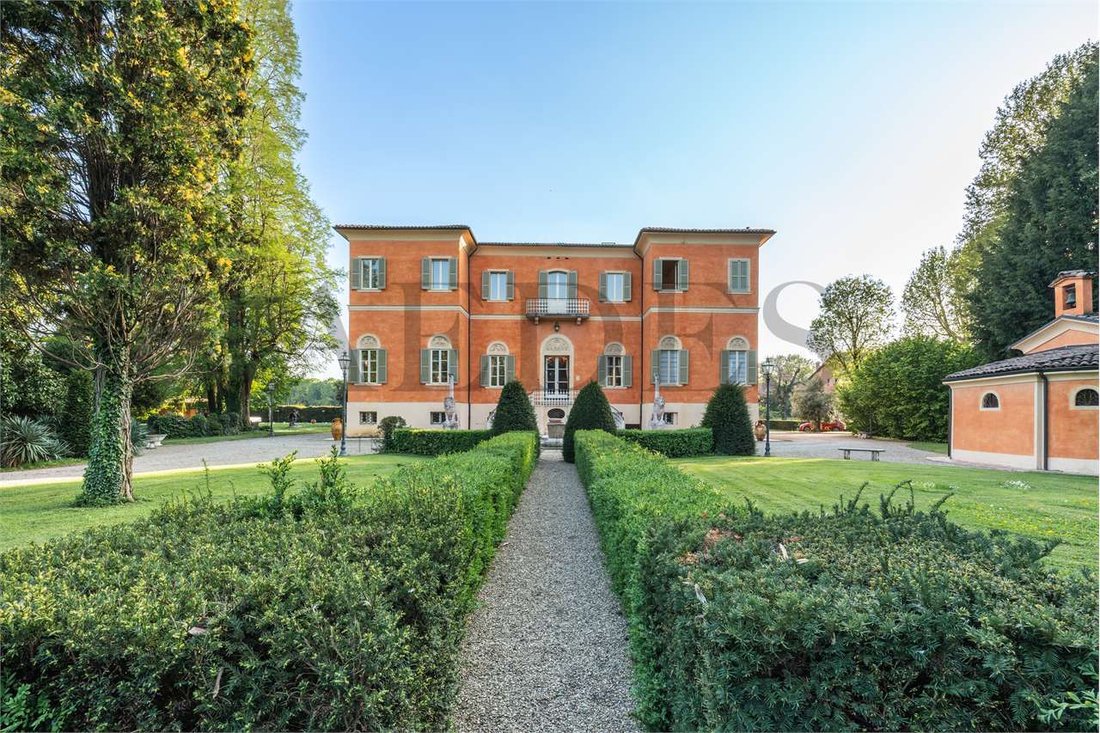 Villa in Formigine, Emilia-Romagna, Italy 2 - 18415044