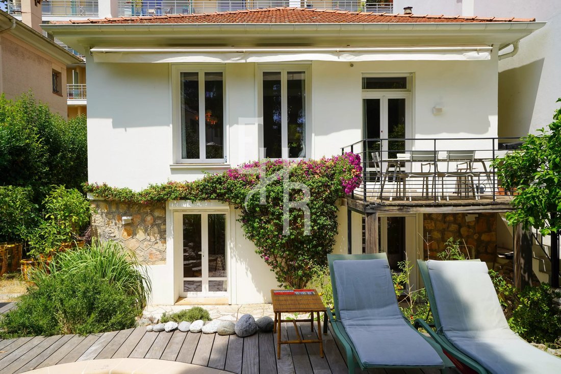 House in Petit-Juas, Cannes, France 1 - 18405083